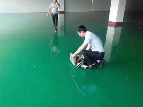 環(huán)氧樹脂防靜電自流平地坪